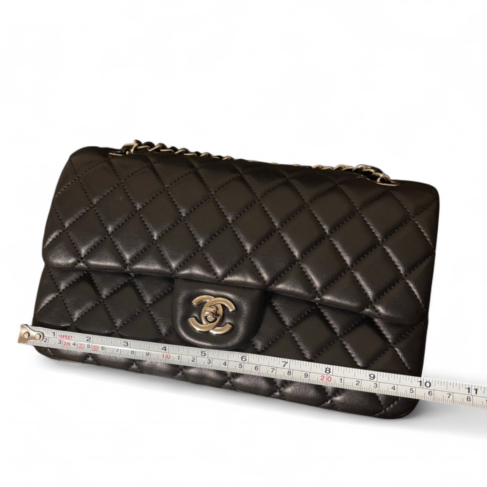 Quilted leather shoulder bag🖤🩶 - Picture 6 of 8
